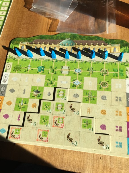 9 nobles all in a row. Where they stop, nobody knows.